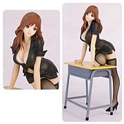 Daydream Collection Homeroom Teacher Mari Manga Statue